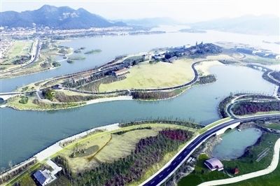 近日,浙江公布第二批省重要湿地名录,杭州地区的萧山湘湖湿地,余杭三