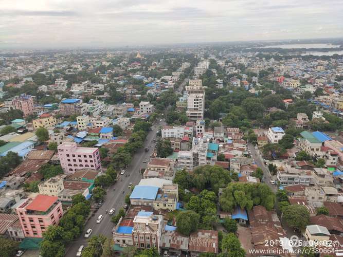 缅甸之旅(三)曼德勒:亲历马哈伽纳扬僧院 -马哈牟尼佛寺-翡翠佛塔