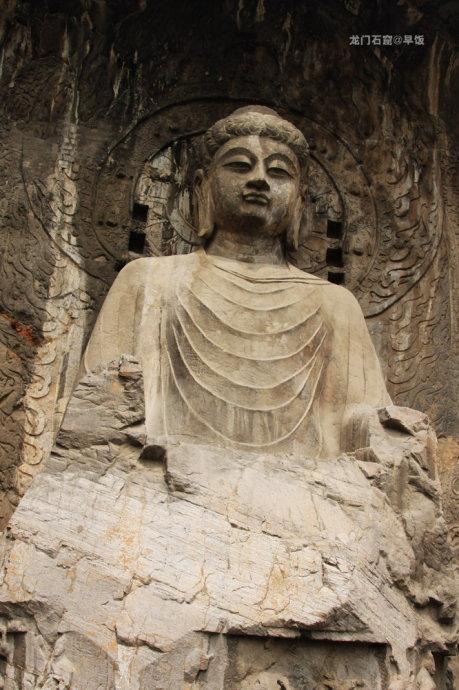 龙门石窟之佛像
