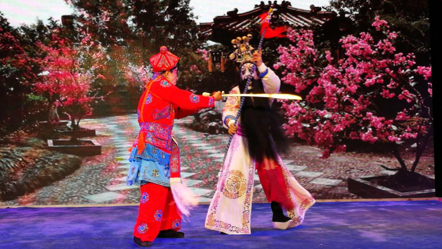 传统京剧《拿高登》《武家坡》