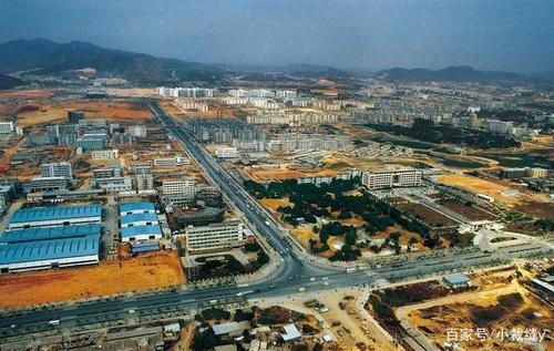 鸟瞰80年代的深圳