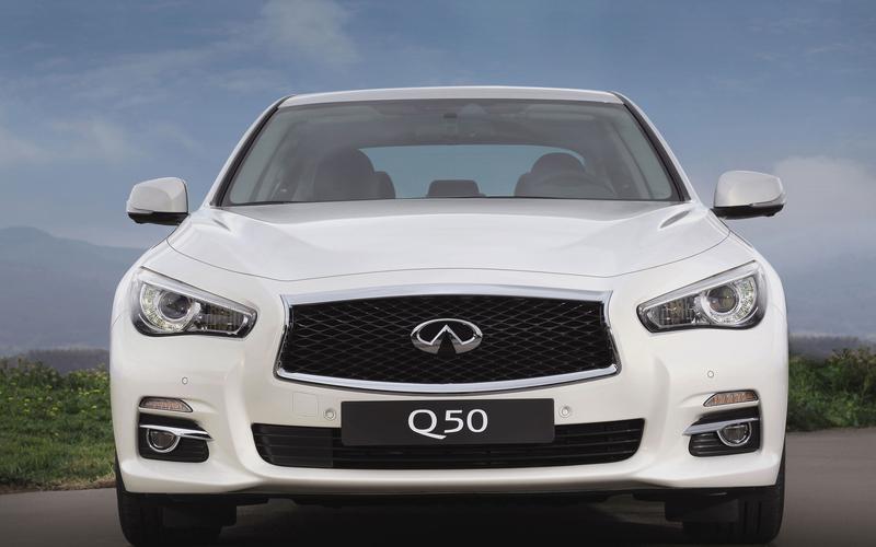 2014款英菲尼迪q50轿车