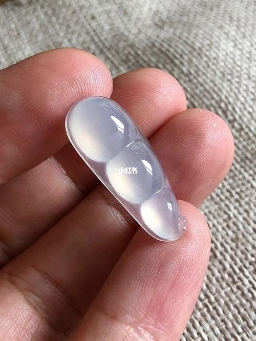 冰种玛瑙底翡翠福豆吊坠_翡翠_吊坠_冰种_玛瑙_玉石_挂件_翡翠福豆