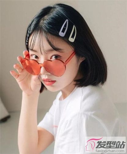 开学剪什么发型好看 学生党最爱的短发推荐
