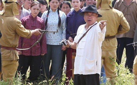 老家门口唱大戏分集剧情介绍_(1-40全集,大结局)