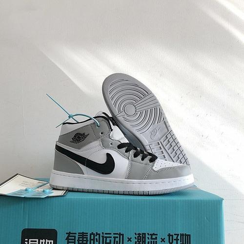 aj男鞋 aj1高帮篮球鞋烟灰扣碎黑曜石全明星北卡蓝熊猫情侣运动鞋 全