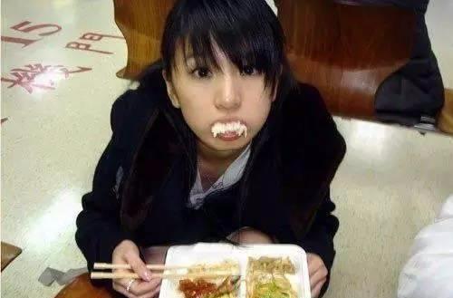 明星片场吃盒饭, 跟刘德华彭于晏相比, 范冰冰杨颖你们良心不会痛吗?