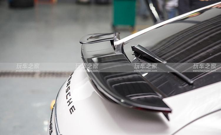 保时捷panamera改装电动尾翼