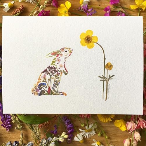 压花与蕨叶的综合运用,丰富了作品的形态和色彩▲ 制作完成的压花