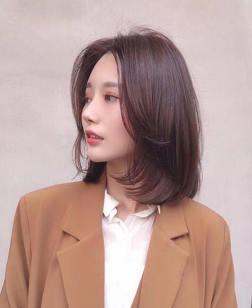 中发 女生发型推荐 杜尚发型_锁骨发_发型_刘海_女生发型_中发发型
