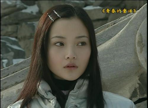 说起任斯璐想到她和李小璐演的那部《青春的童话》,感叹童年.