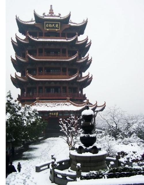 黄鹤楼雪景