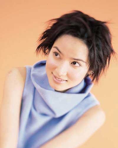 港台女星今冬的护肤战:郑雪儿