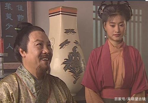 在孟州救武松的叶孔目,作者既说他是忠直仗义,又骂他为"赃吏"