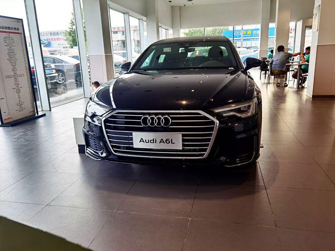 奥迪a6l降价10万史上最低秒杀价售全国