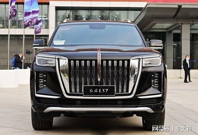 红旗ls7实车测试开始自主品牌旗舰级suv气场完胜库里南