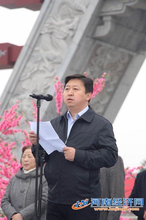 确山县老乐山景区首届休闲旅游文化节盛装启幕