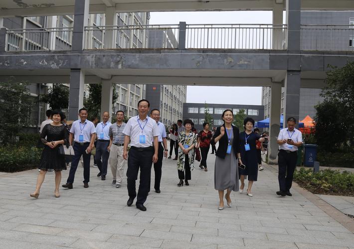 萌新,来啦——黄淮学院医学院2018年迎新完美收官