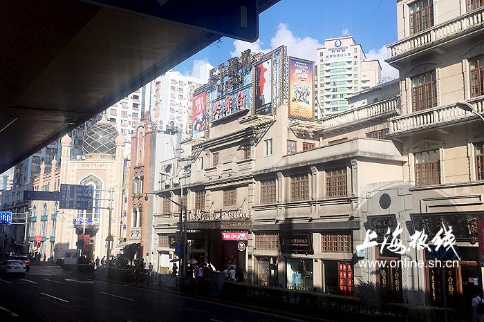 魔都100:上海共舞台——从海派京剧到电视主题剧场的