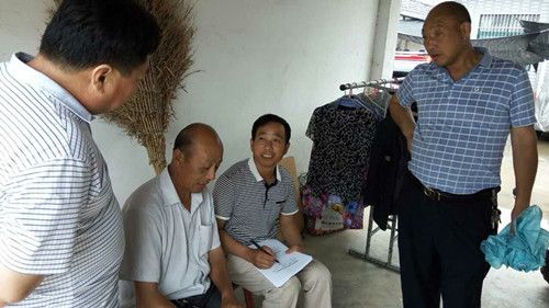 丰县范楼镇人民政府 - 乡镇动态 - 范楼镇三夏扶贫"大