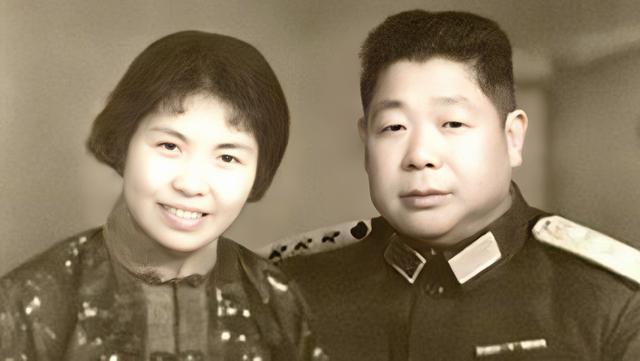 1928年詹才芳处决了陈锡联的叔叔陈锡联杀得好为民除害了