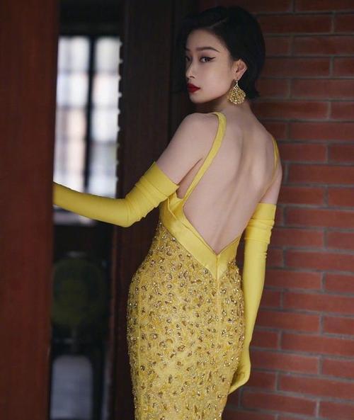 倪妮的身材和气质真的绝了,怪不得那么多人喜欢她