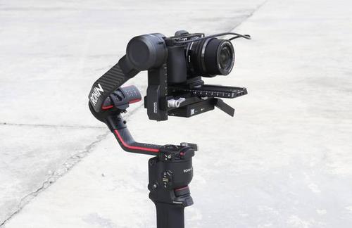 更稳更专业大疆rs2手持摄影稳定器体验