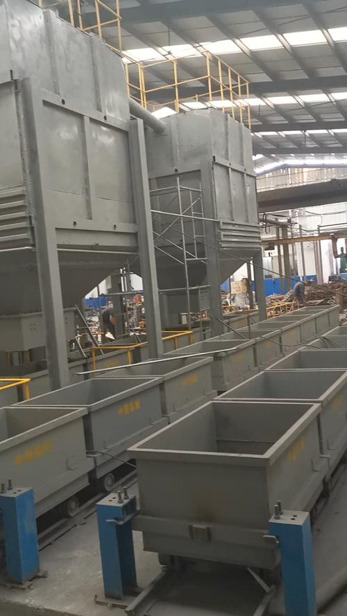 覆膜砂浇铸流水线到收尾阶段了.下一套马上开始安装-度小视