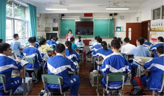 全国百强中学榜单出炉滕州一中榜上无名辽宁逆袭占3个位