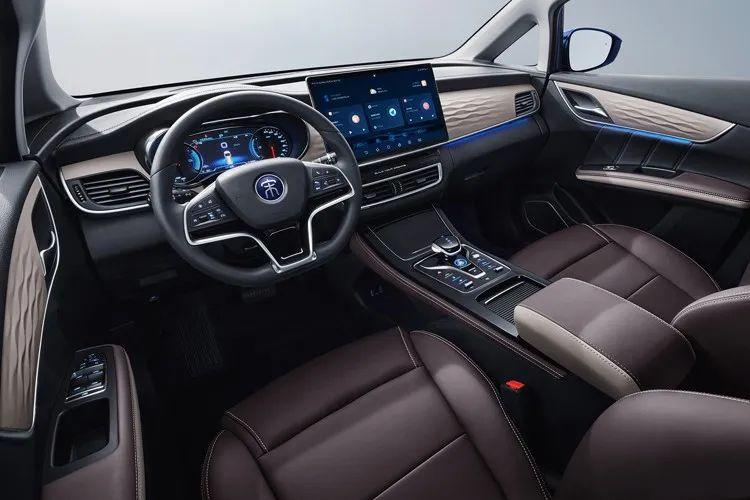 绿牌家用神器比亚迪宋maxdmi内饰官图