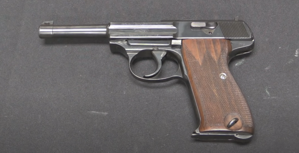 p38瓦尔特手枪:德军二战时期的手枪,葡萄牙军队却用到了2019年_德国