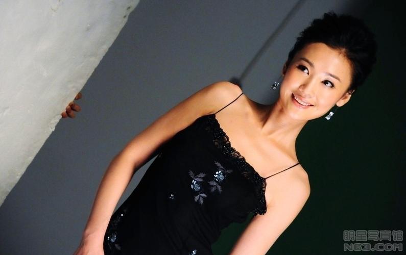 赵雪莲写真图片-自制1024x1024壁纸.高清大图-明星馆.