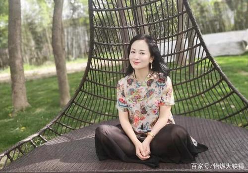 女演员涓子和老公结婚多年,婚后生下两子,老公是圈外人