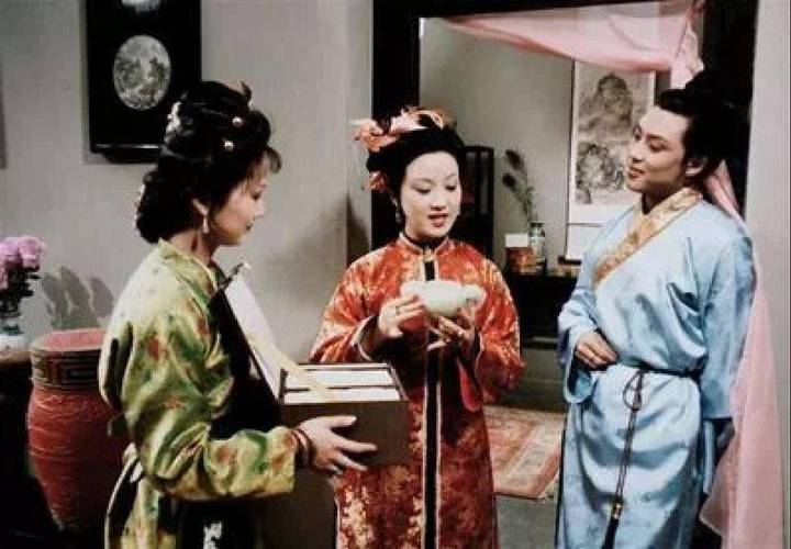 妻不如妾妾不如偷贾琏有王熙凤和平儿却还要不断地偷吃