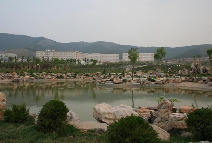 济南职业学院学前教育学院地址在哪里?