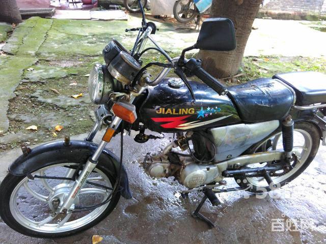嘉陵90摩托车