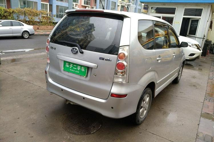 一汽 森雅s80 2011款 1.5l 手动5座舒适版