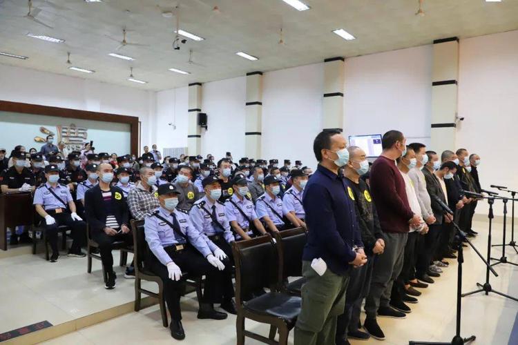 26名被告人!这起重大涉黑案在丹江口开庭