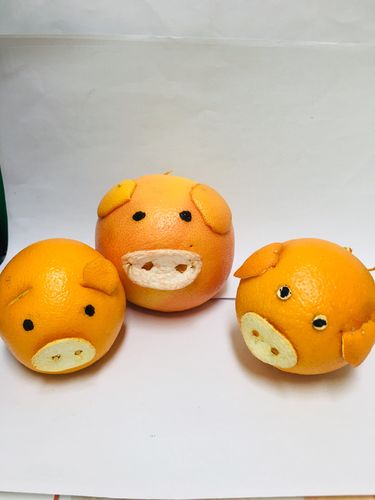 果然有情"古市幼儿园小班段亲子水果大变身