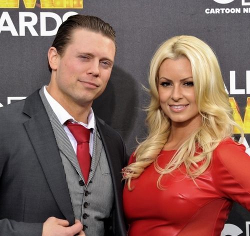 盘点wwe最令人羡慕的情侣,佩奇28托才是真爱!