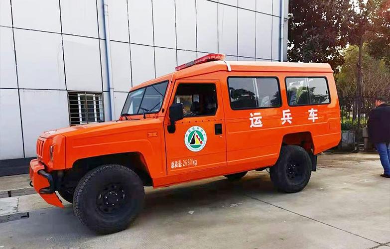 森林防火运兵车