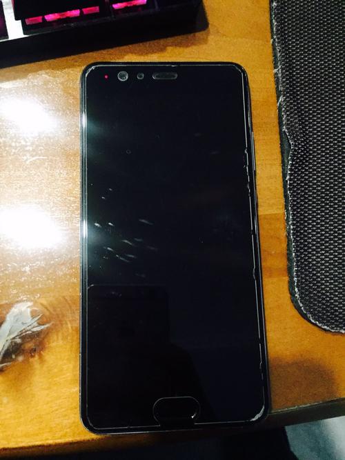 华为p10 一开机就重启亮红色呼吸灯!求助!