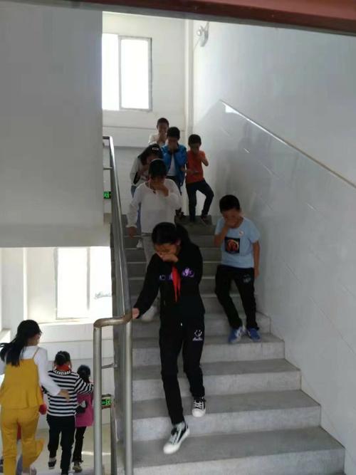 2019年秋学生消防安全演练