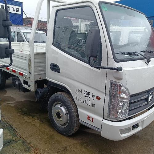 凯马k1 4.2米平板载货车 顺义专卖店