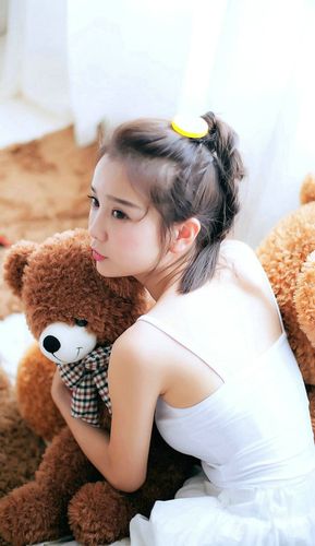 清新午后水灵大眼睛女孩俏皮可爱私房写真