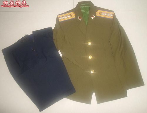 87式女空军校官春秋常服(已售)