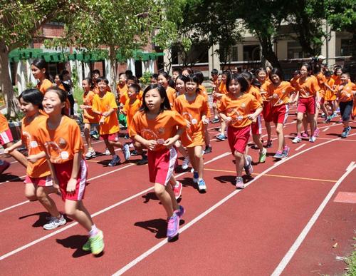 难忘的学校运动会一耕文学小作家王佩芸作文欣赏