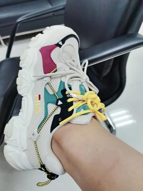 斐乐双鞋带系法_鞋带_斐乐怎么样_潮流_潮流其他