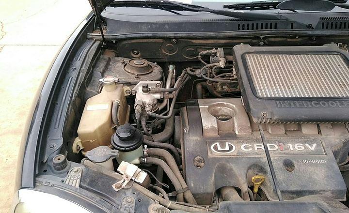 华泰 圣达菲经典 2010款 c9 2.0t 柴油自动四驱豪华型