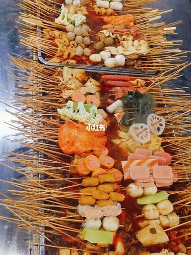 七七串串香麻辣烫_串串_麻辣烫_串串香_美食_美食展示